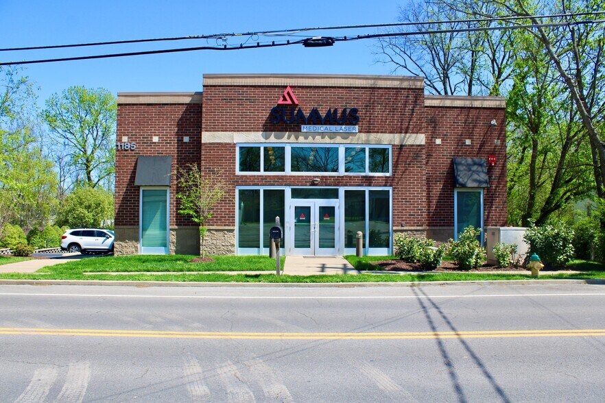 1185 W Main St, Franklin, TN à vendre - Photo du bâtiment - Image 3 de 5