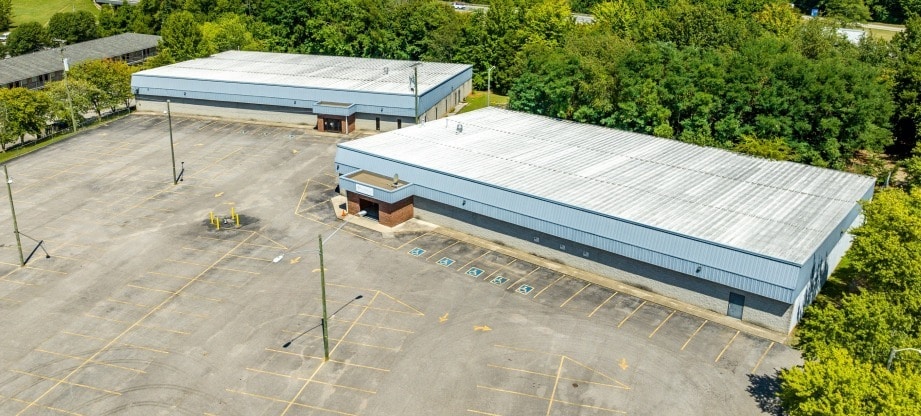221 Gifford Pl, Joelton, TN à vendre - Photo du bâtiment - Image 1 de 8