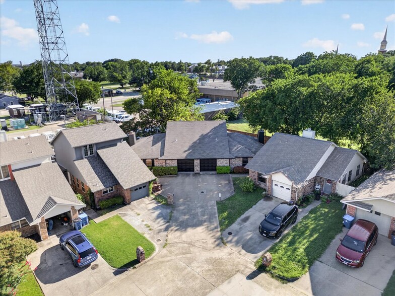 210-212 Saint Marys Pl, Rockwall, TX for sale - Building Photo - Image 2 of 40