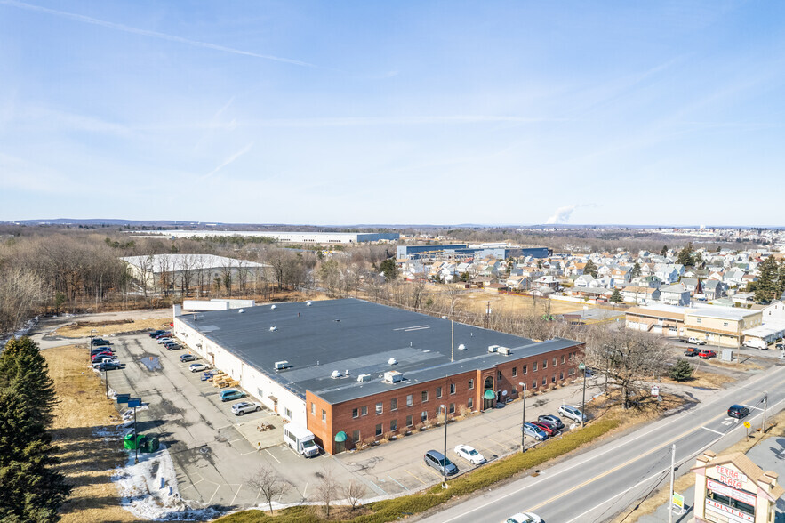 600 S Poplar St, Hazleton, PA for lease - Aerial - Image 2 of 6