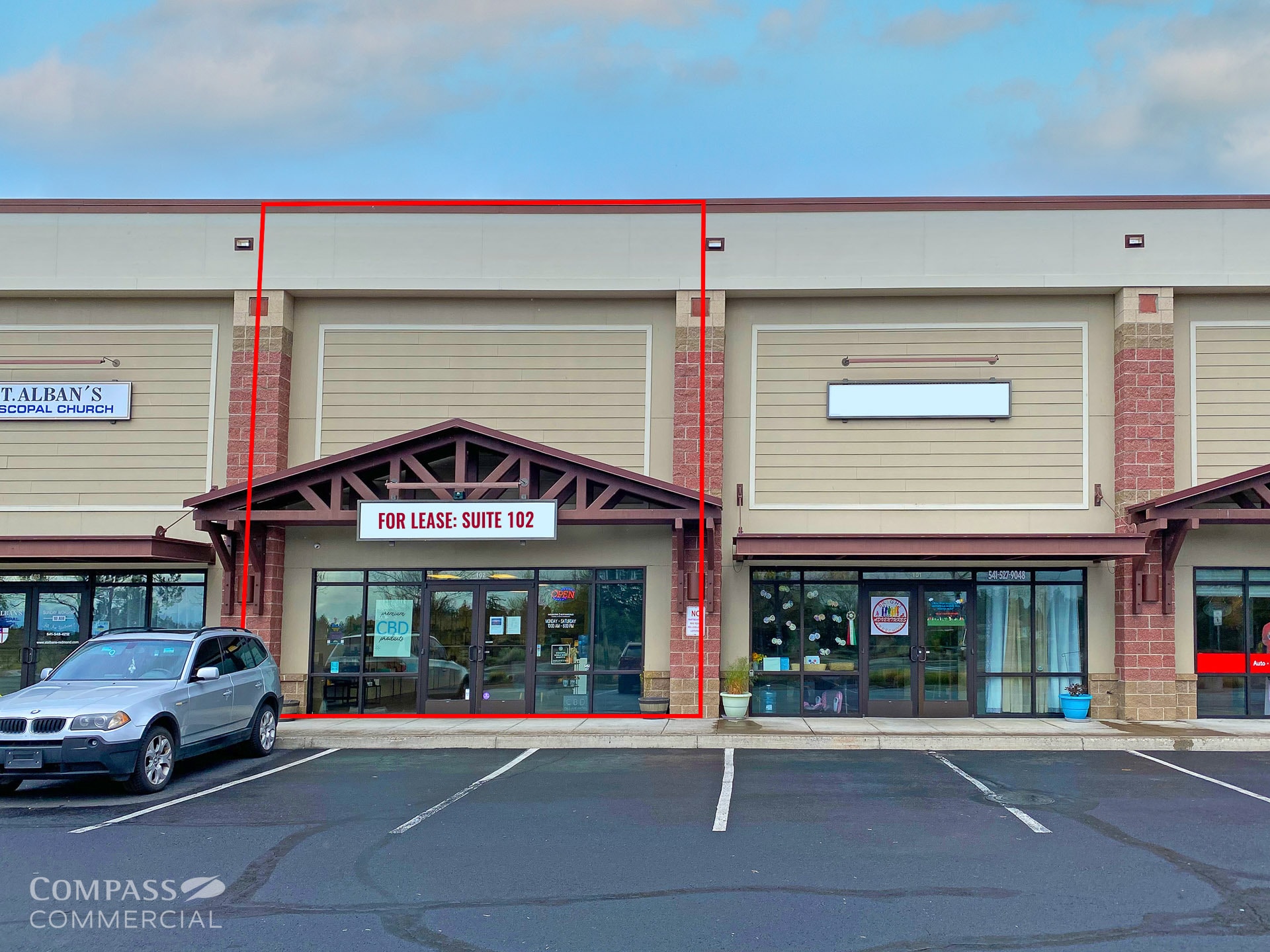 2276 SW Highland Ave, Redmond, OR for lease Interior Photo- Image 1 of 7