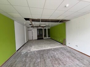 26 Bridge St, Pinner for lease Interior Photo- Image 2 of 2
