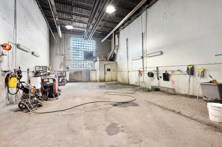 1905 Brentwood Rd NE, Washington, DC à louer - Photo du bâtiment - Image 2 de 60