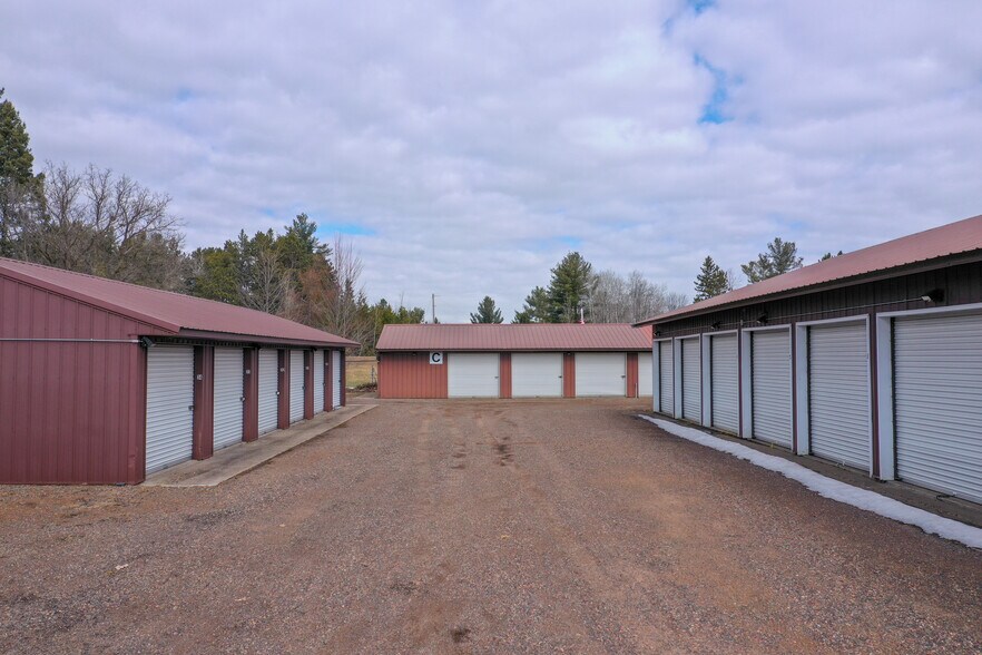 785 McSloy Street, Gilman, WI à vendre - Photo du bâtiment - Image 2 de 3