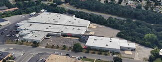 Plus de détails pour 140-200 Adams Blvd, Farmingdale, NY - Industriel à louer