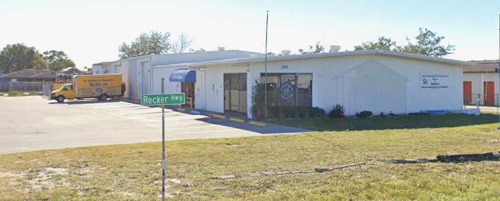 3550 Recker Hwy, Winter Haven, FL for lease Building Photo- Image 1 of 8