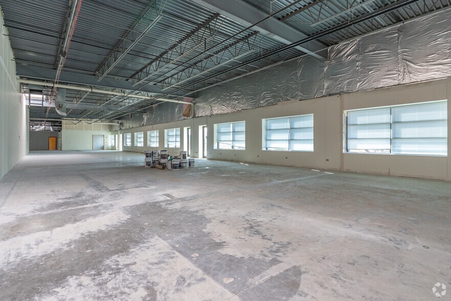 8525 W 183rd St, Tinley Park, IL for lease - Interior Photo - Image 2 of 5