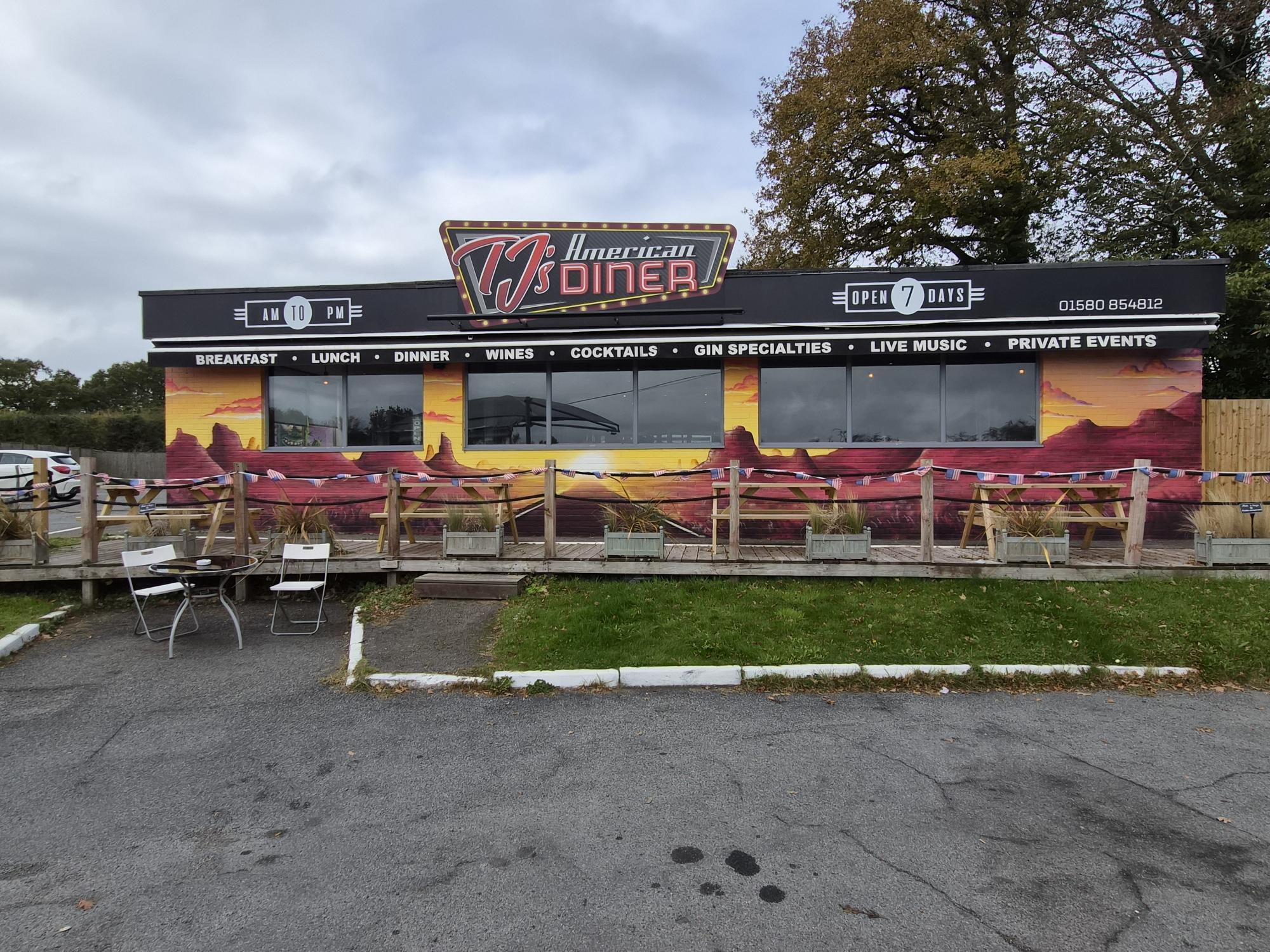 London Rd, Hurst Green for lease Building Photo- Image 1 of 13