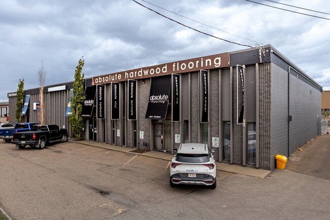 More details for 4917-4923 99th St NW, Edmonton, AB - Flex for Lease