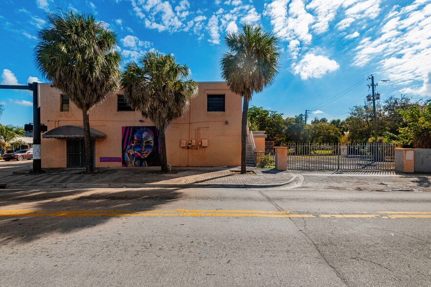 1448 NW 6th St, Fort Lauderdale, FL for sale - Building Photo - Image 3 of 28