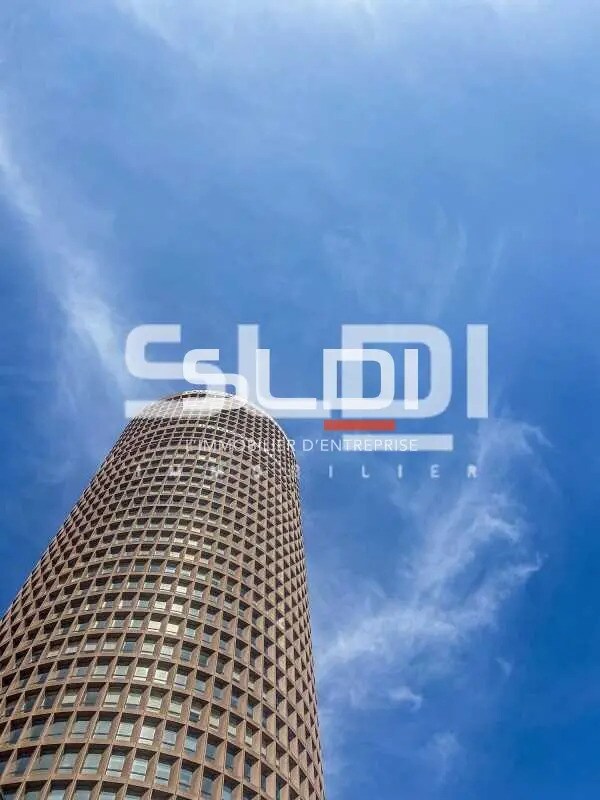 Bureau dans Lyon à louer Photo du bâtiment- Image 1 de 14