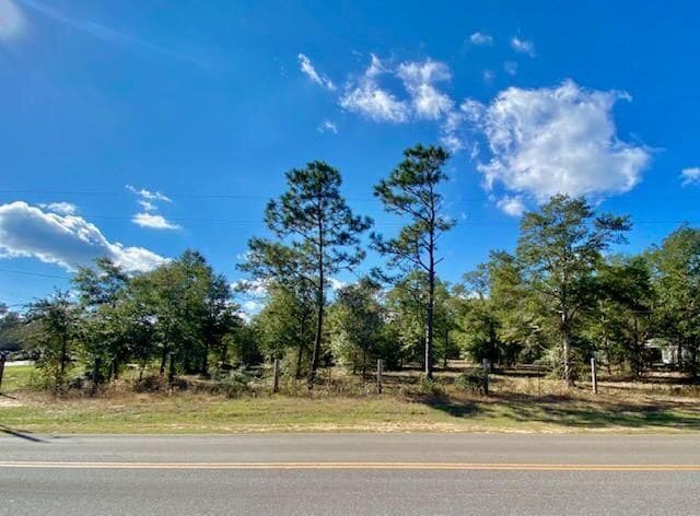 150 Lancelot rd, Defuniak Springs, FL for sale - Building Photo - Image 2 of 9