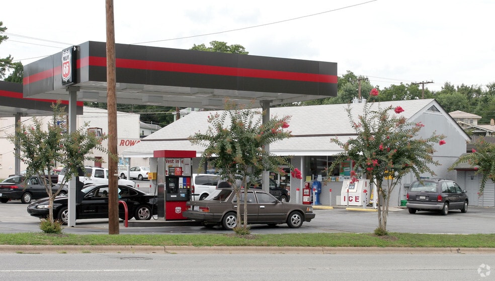 1014 W Innes St, Salisbury, NC à vendre - Photo du bâtiment - Image 3 de 7