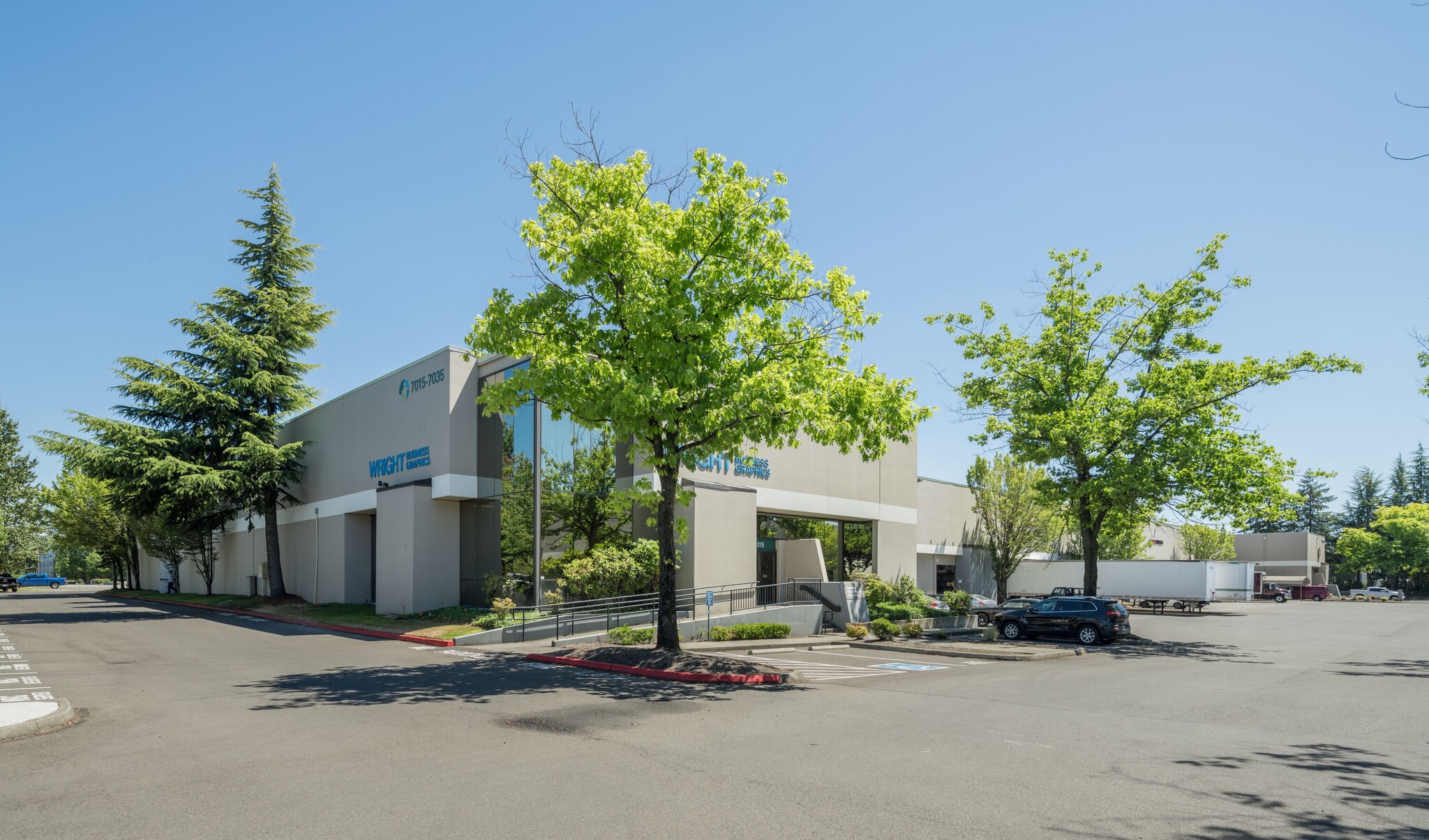 7015-7035 S 212th St, Kent, WA for lease Interior Photo- Image 1 of 1