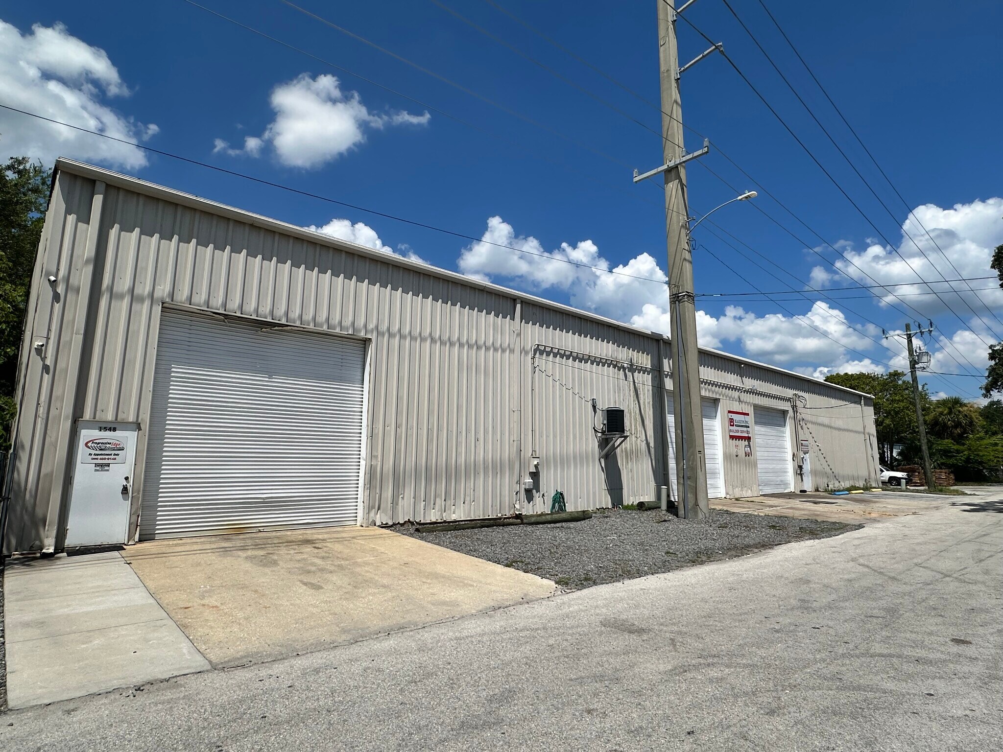 1550 Pine Ave, Holly Hill, FL à vendre Photo du bâtiment- Image 1 de 1