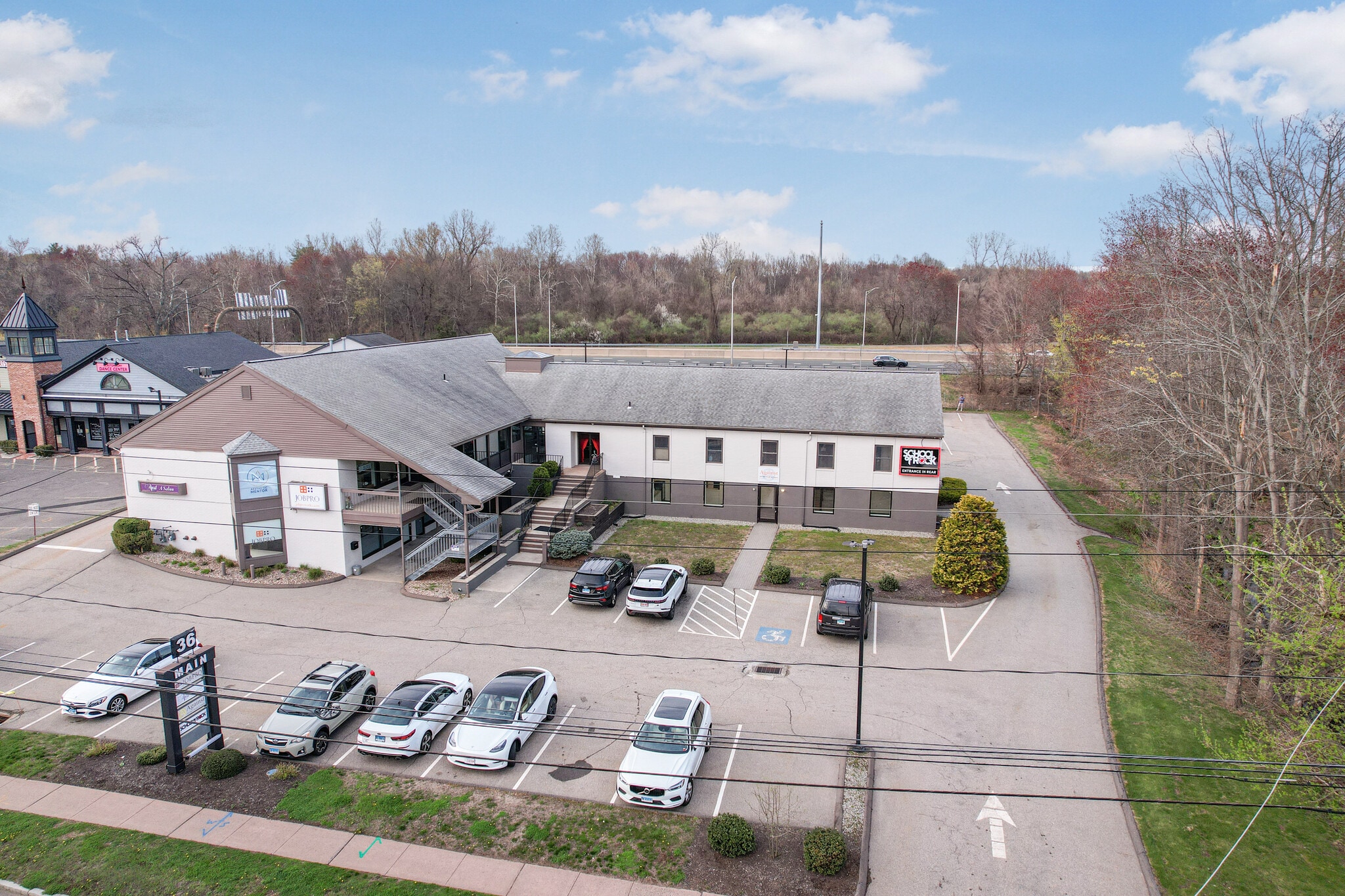 36 Main St, East Hartford, CT for lease Primary Photo- Image 1 of 8