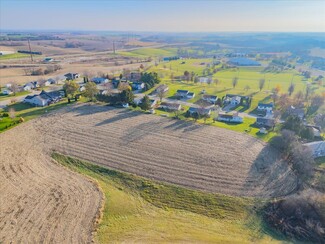 More details for Approx 4 Acres Craig & Spring St, Dodgeville, WI - Land for Sale