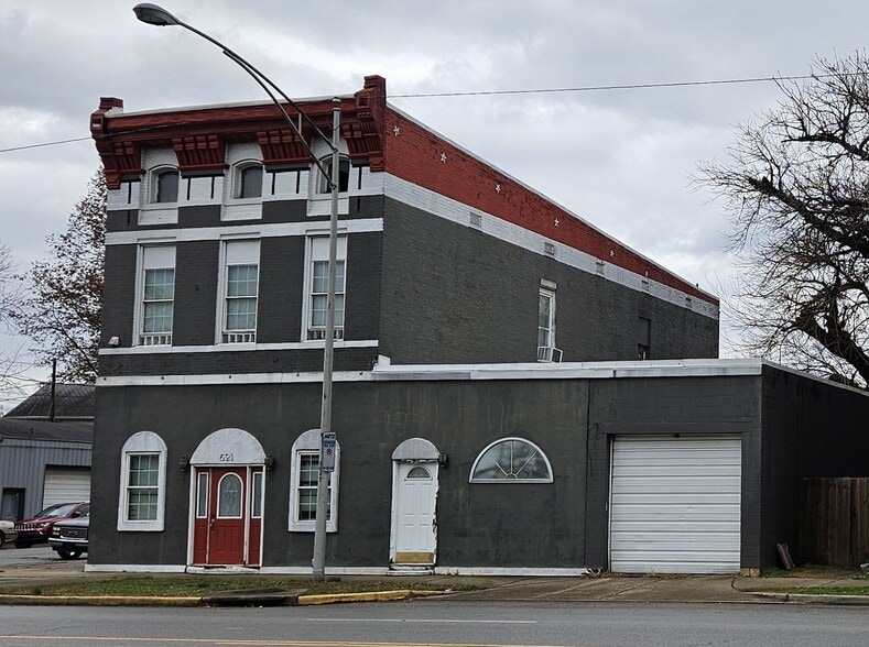 621 N Fulton Ave, Evansville, IN for sale - Building Photo - Image 1 of 10