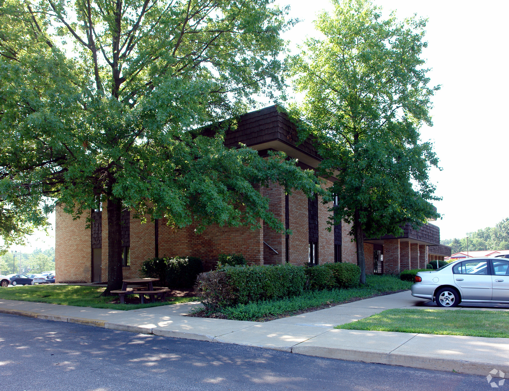 3921 E Market St, Warren, OH for sale Building Photo- Image 1 of 1