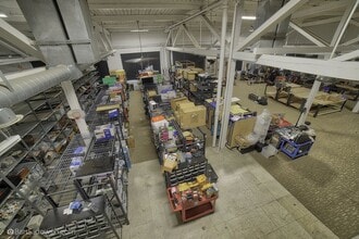 2 Aspen Pl, Passaic, NJ for lease Interior Photo- Image 2 of 6