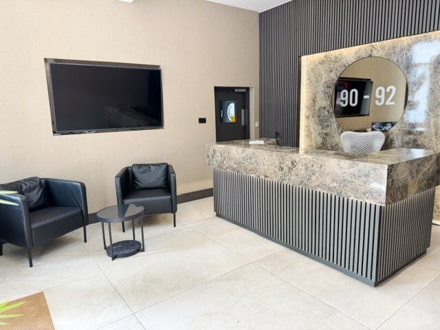 90-92 Pentonville Rd, Londres à louer - Photo du bâtiment - Image 2 de 12