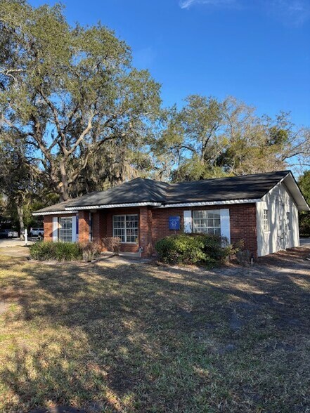 3092 W Lake Mary Blvd, Lake Mary, FL à louer - Photo du bâtiment - Image 2 de 10