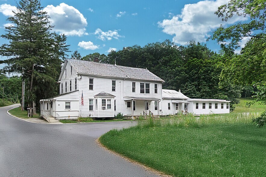 862 Iron Ridge Rd, Spring Grove, PA à vendre - Photo du bâtiment - Image 3 de 78