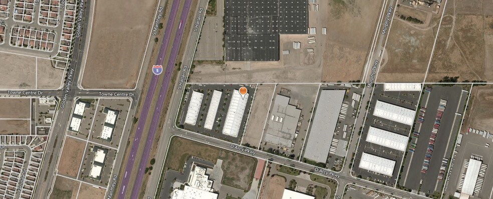 141-201 D'Arcy Pky, Lathrop, CA à vendre - Photo du bâtiment - Image 3 de 8