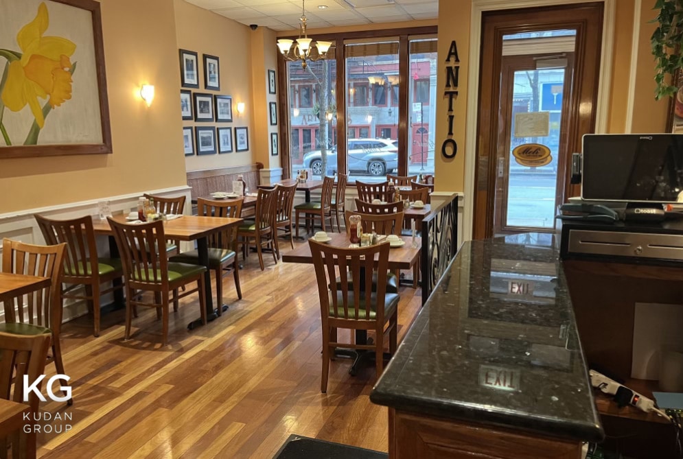 301-315 S Halsted St, Chicago, IL à louer Photo intérieure- Image 1 de 2