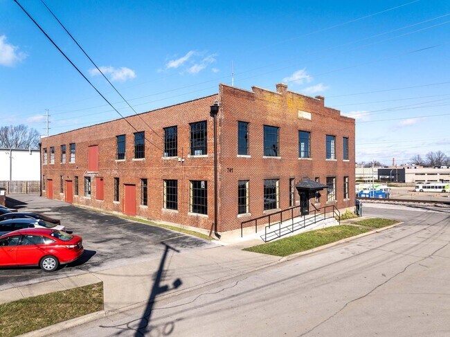 More details for 741 Price Ave, Lexington, KY - Flex for Lease