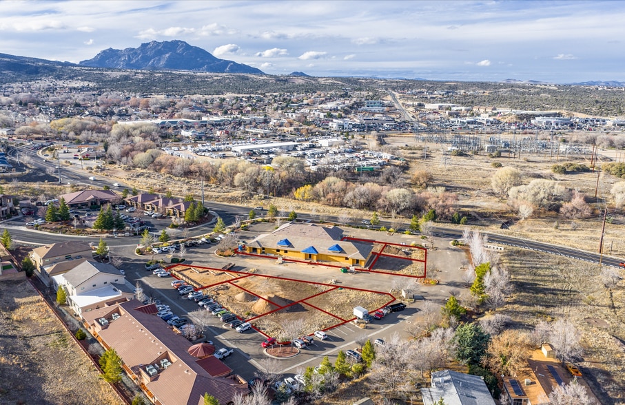 3215 Lakeside Vlg, Prescott, AZ à vendre - Photo du bâtiment - Image 3 de 18