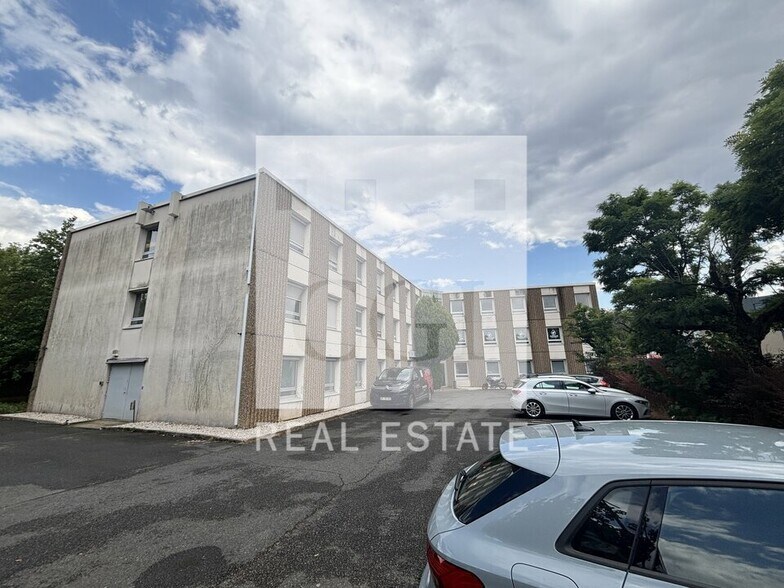 Office in Écully for sale - Building Photo - Image 1 of 10