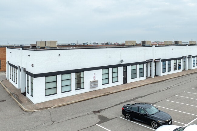 More details for 428 Gibraltar Dr, Mississauga, ON - Office, Industrial for Lease