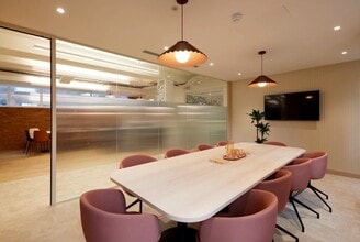 73-75 Bermondsey St, London for lease Interior Photo- Image 2 of 6