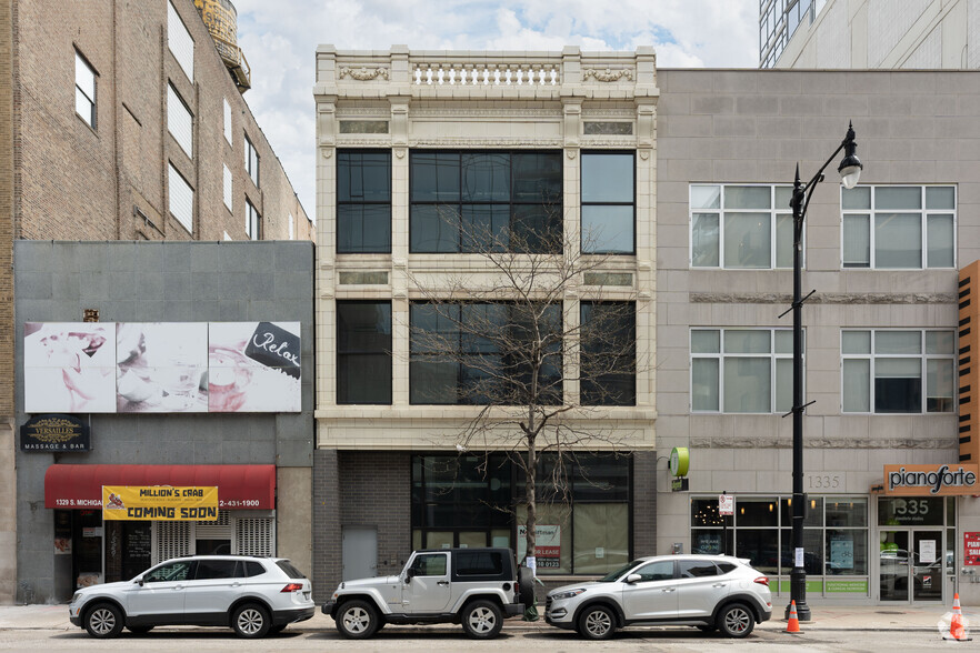 1331 S Michigan Ave, Chicago, IL à louer - Photo du bâtiment - Image 1 de 7