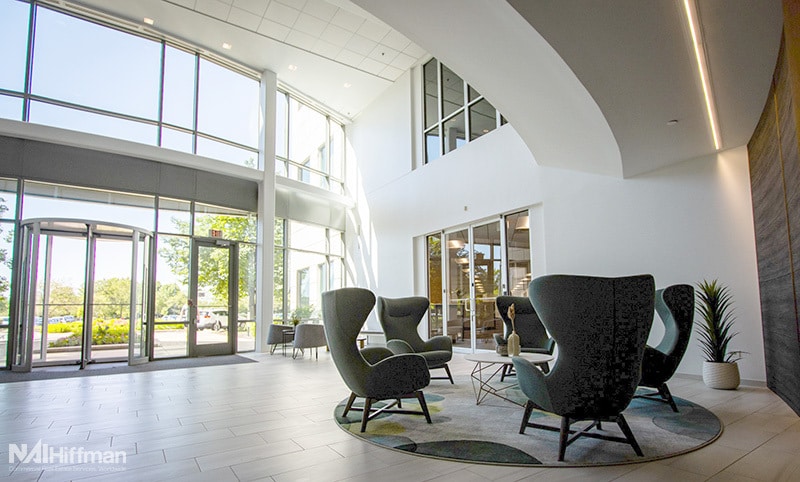 535 E Diehl Rd, Naperville, IL for lease - Interior Photo - Image 3 of 16