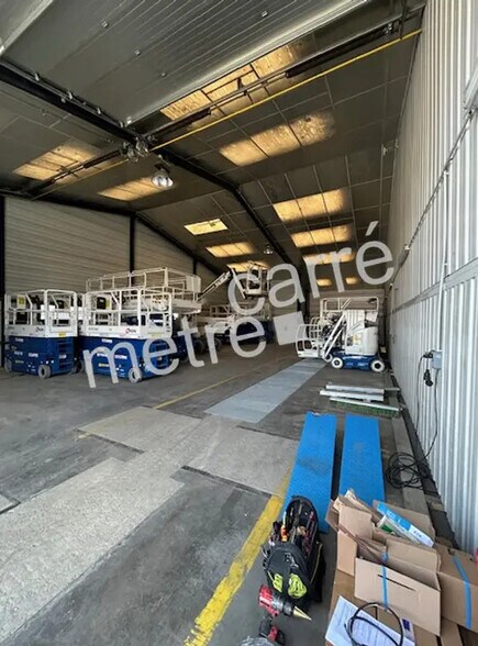 Flex dans Saint-Herblain à louer - Photo du bâtiment - Image 3 de 5