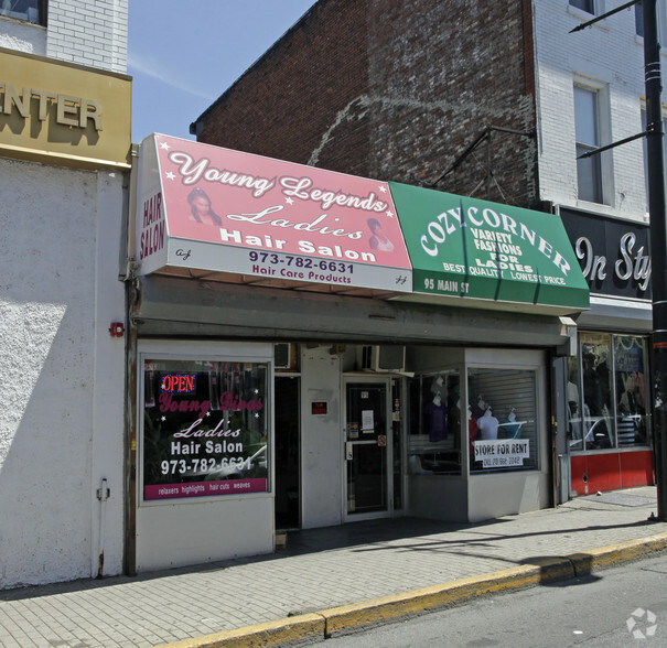 95 Main St, Paterson, NJ à vendre - Photo principale - Image 1 de 1