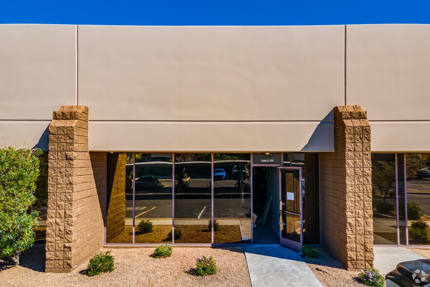 17235 N 75th Ave, Glendale, AZ à vendre - Photo du bâtiment - Image 3 de 5