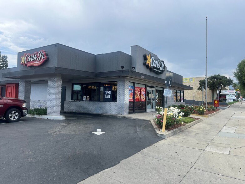 1755 Indian Hill Blvd, Pomona, CA à louer - Photo du bâtiment - Image 2 de 3