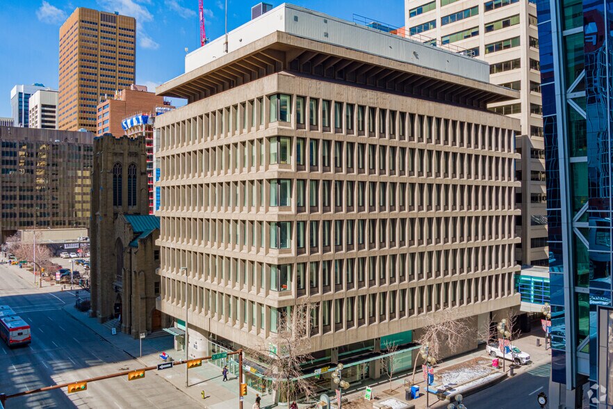 404 6th Ave SW, Calgary, AB à louer - Photo du bâtiment - Image 2 de 4