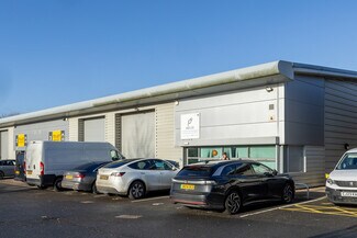 Plus de détails pour 4 Keys Park Rd, Hednesford - Industriel à louer