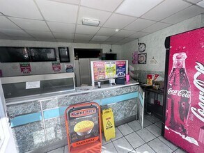 Severn Street, Newtown à louer Photo intérieure- Image 2 de 6