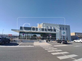 More details for 828 Route D'Aix, Pertuis - Office for Lease