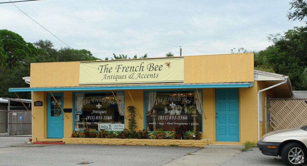 3626 S Manhattan Ave, Tampa, FL à vendre - Photo du bâtiment - Image 2 de 2