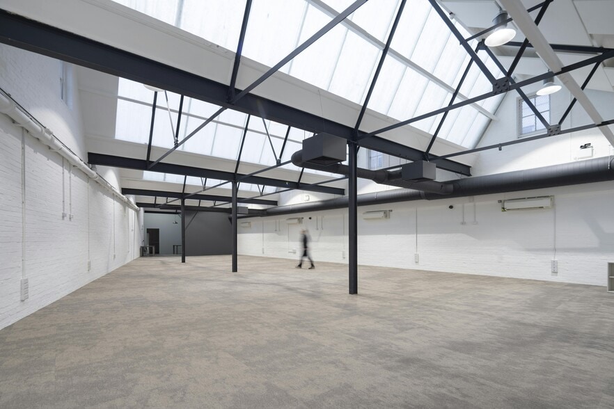 40 Churchway, London for lease - Building Photo - Image 1 of 12