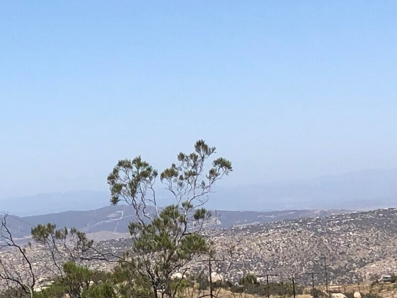 0 Centennial, Aguanga, CA à vendre - Photo du bâtiment - Image 3 de 17