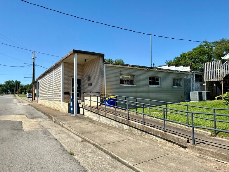 103 N High St, Franklin, KY à vendre - Photo principale - Image 1 de 1
