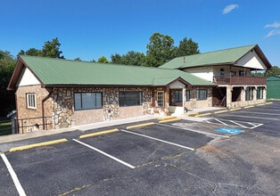 10 Deer Crossing Trl, Blairsville, GA à louer Photo intérieure- Image 2 de 10