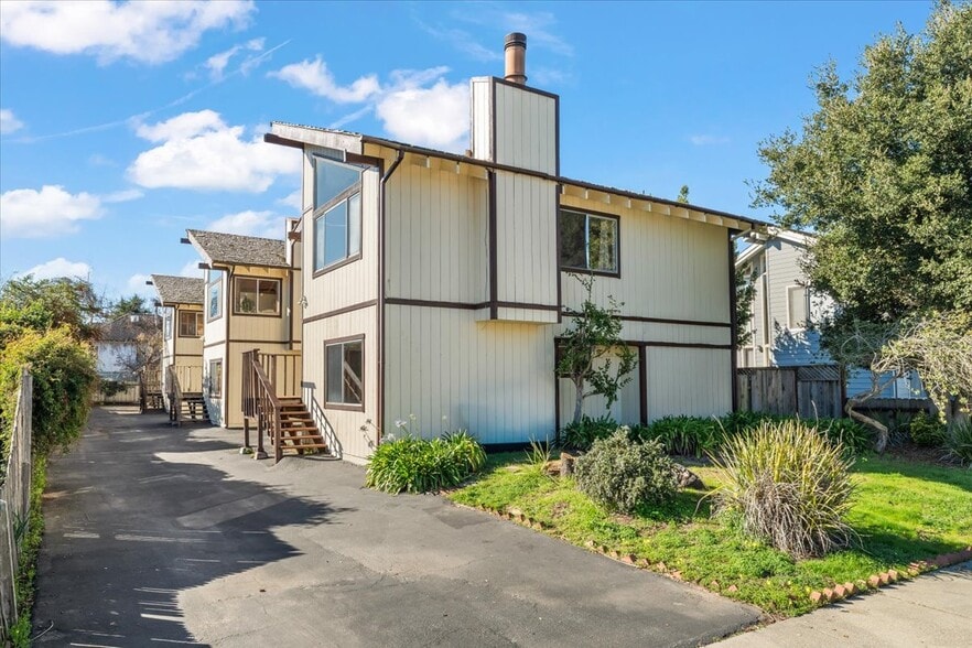 2122 Penasquitas Dr, Aptos, CA for sale - Primary Photo - Image 1 of 21